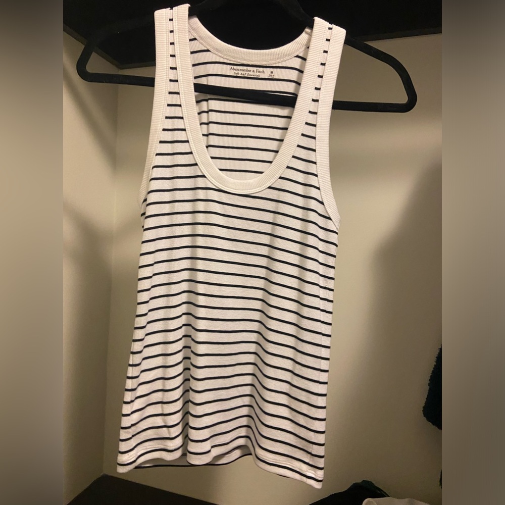 Abercombie stripe scoop neck tank